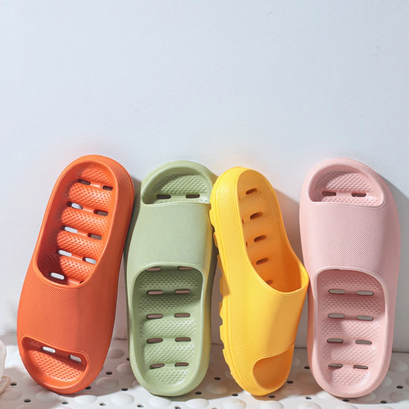 

Summer Women Indoor Slippers Fashion Home Thick-Soled Bathroom Slides Leaking Bath Non-Slip Couple Slippers Drop Shipping