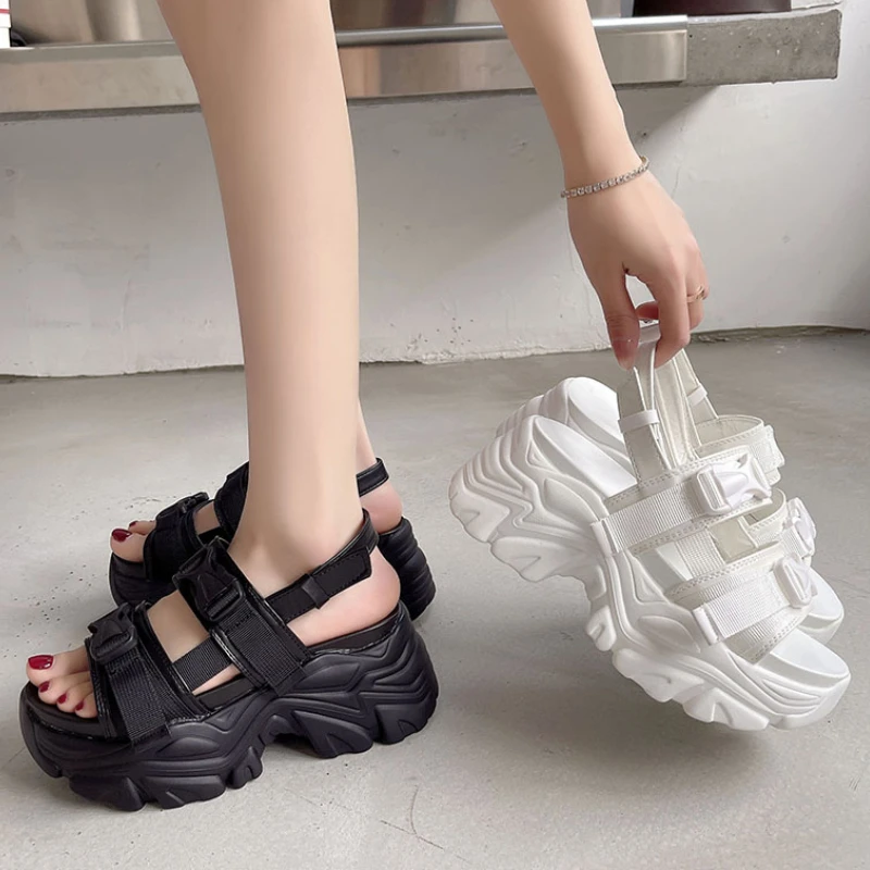 

Сандалии женские на платформе, пляжная обувь с пряжкой, толстая подошва, обувь на высоком каблуке, большой размер 42, летние