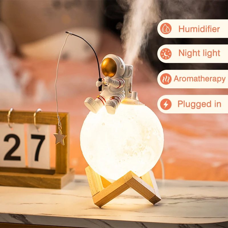 Astronaut Home Decor Resin Spaceman Miniature Led Touch Switch Night Light Cool Mist Purifier