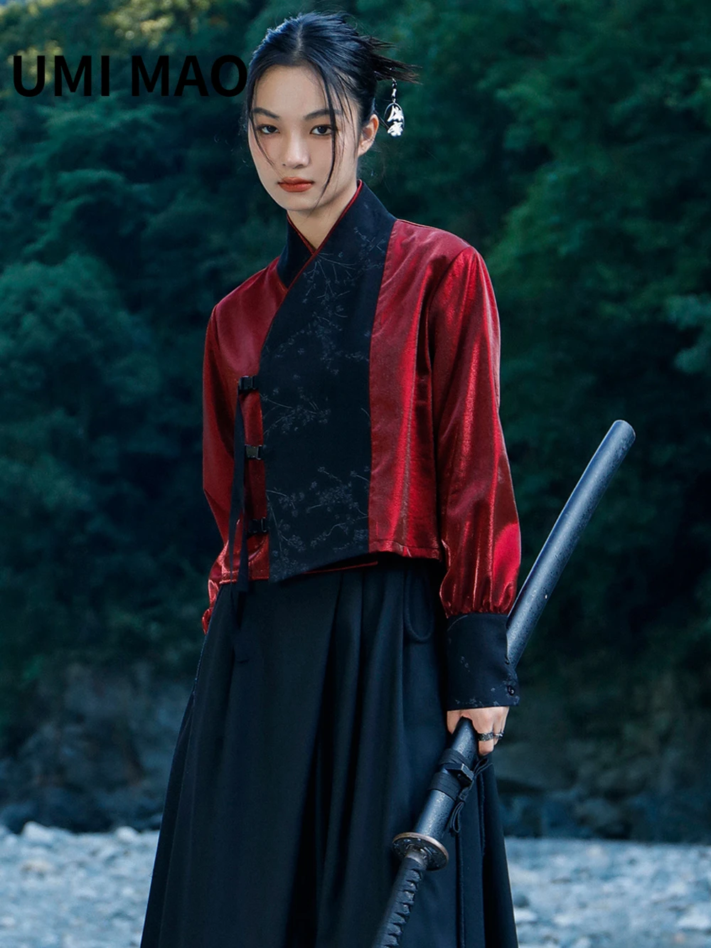 

Женская короткая рубашка с длинным рукавом и воротником в китайском стиле