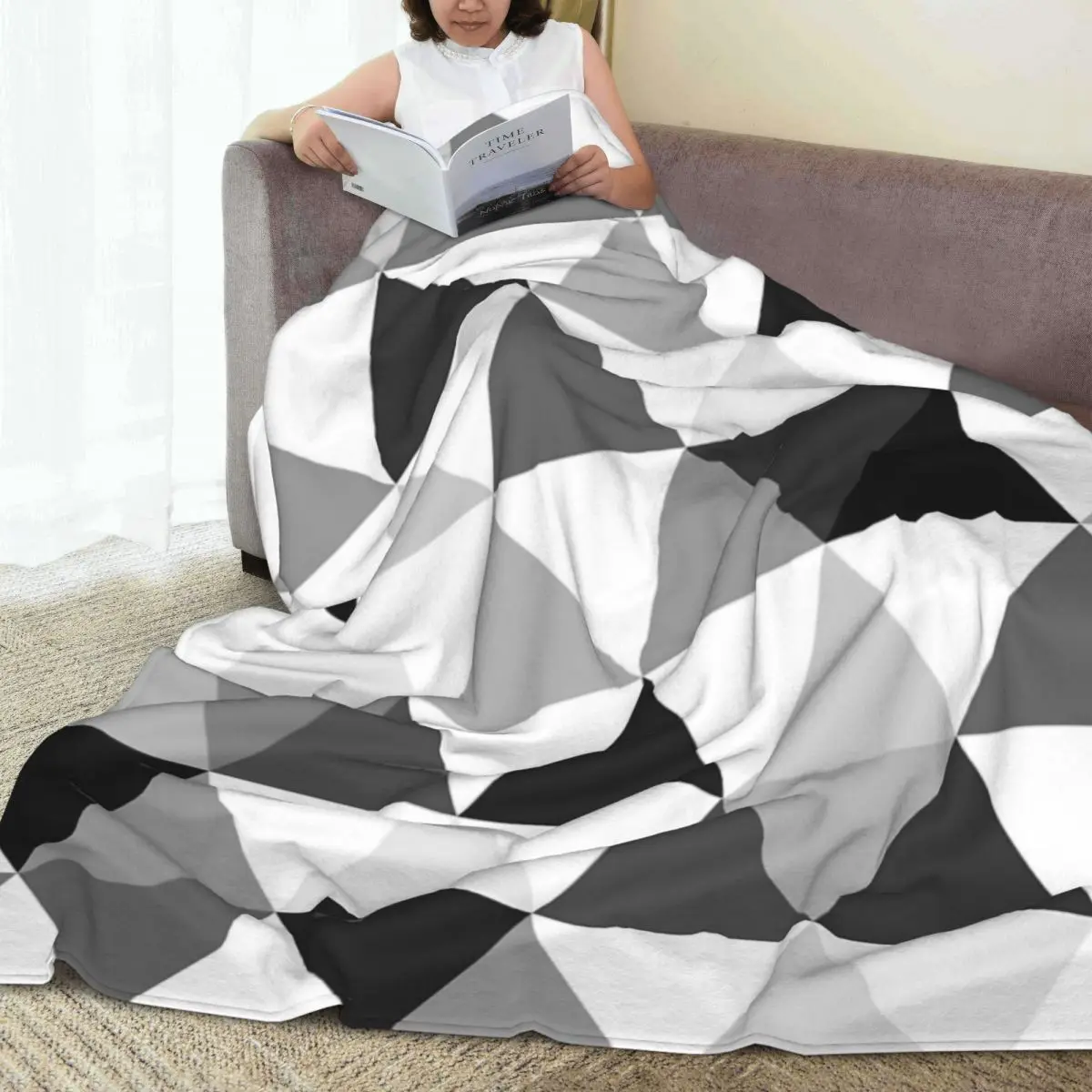 Черное серое и белое одеяло с треугольниками мягкое теплое Фланелевое покрывало