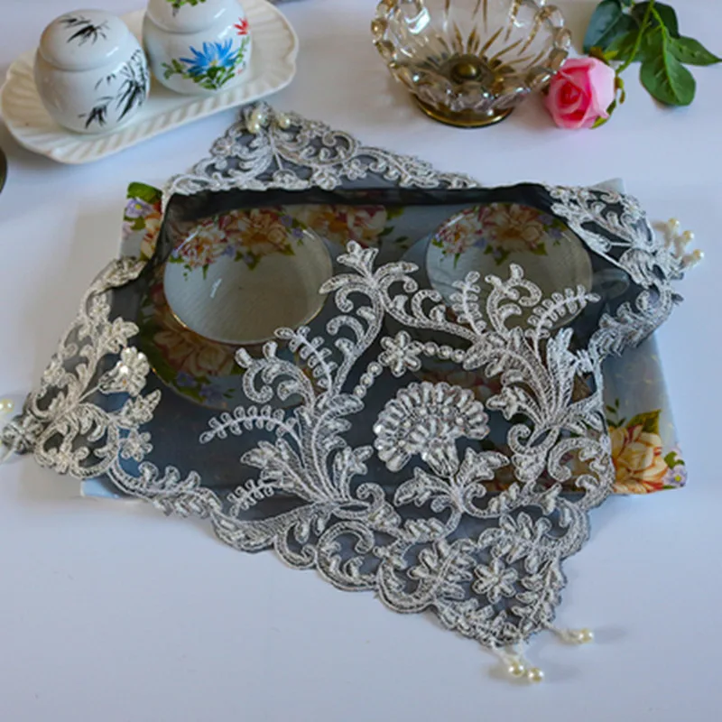 

Europe Handmade Embroidery Beading Bed Table Runner Flag Cloth Cover Lace Tablecloth Mat Kitchen Wedding Christmas Party Decor