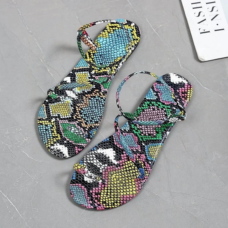 

2023 Summer Flat-bottomed Low-heeled Flat-heeled Women Sandals Women Snake Pattern Foreign Trade European American Sandals Women
