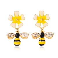 new fashion cute female bee stud earrings korean charm small flowers earrings girls party wedding jewelry accessory