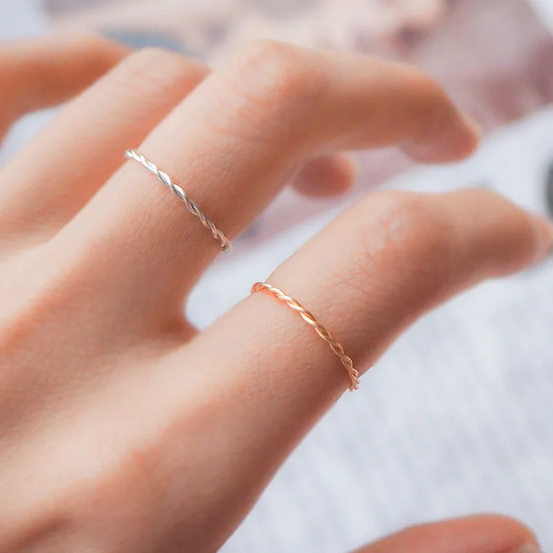 

Waves Twisted Braid Rings For Women Men Silver Gold Dating Couple Knuckle Finger Rings Simple Slim Stacking Jewelry Girl Gift