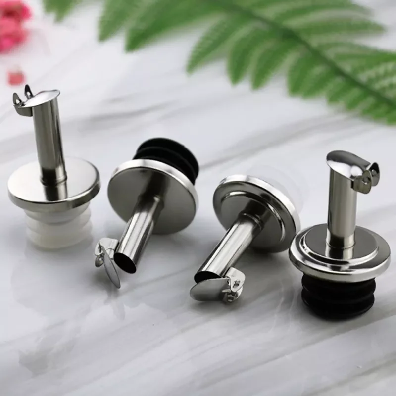

2022New Steel Olive Oil Free Flow Pourers Liquor Bottle Pourers Wine Spout Dispenser With Covers Wine Bottle Stoppers