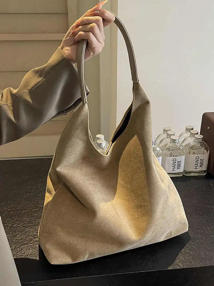 Новая трендовая женская сумка большой емкости Сумки для пригорода 2024 с одной