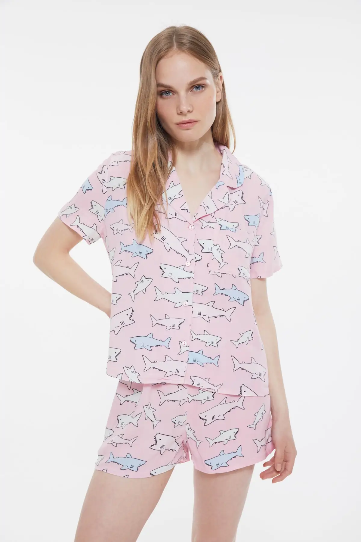 

Trendyol Shark Pattern Woven Pajamas set THMSS21PT1028