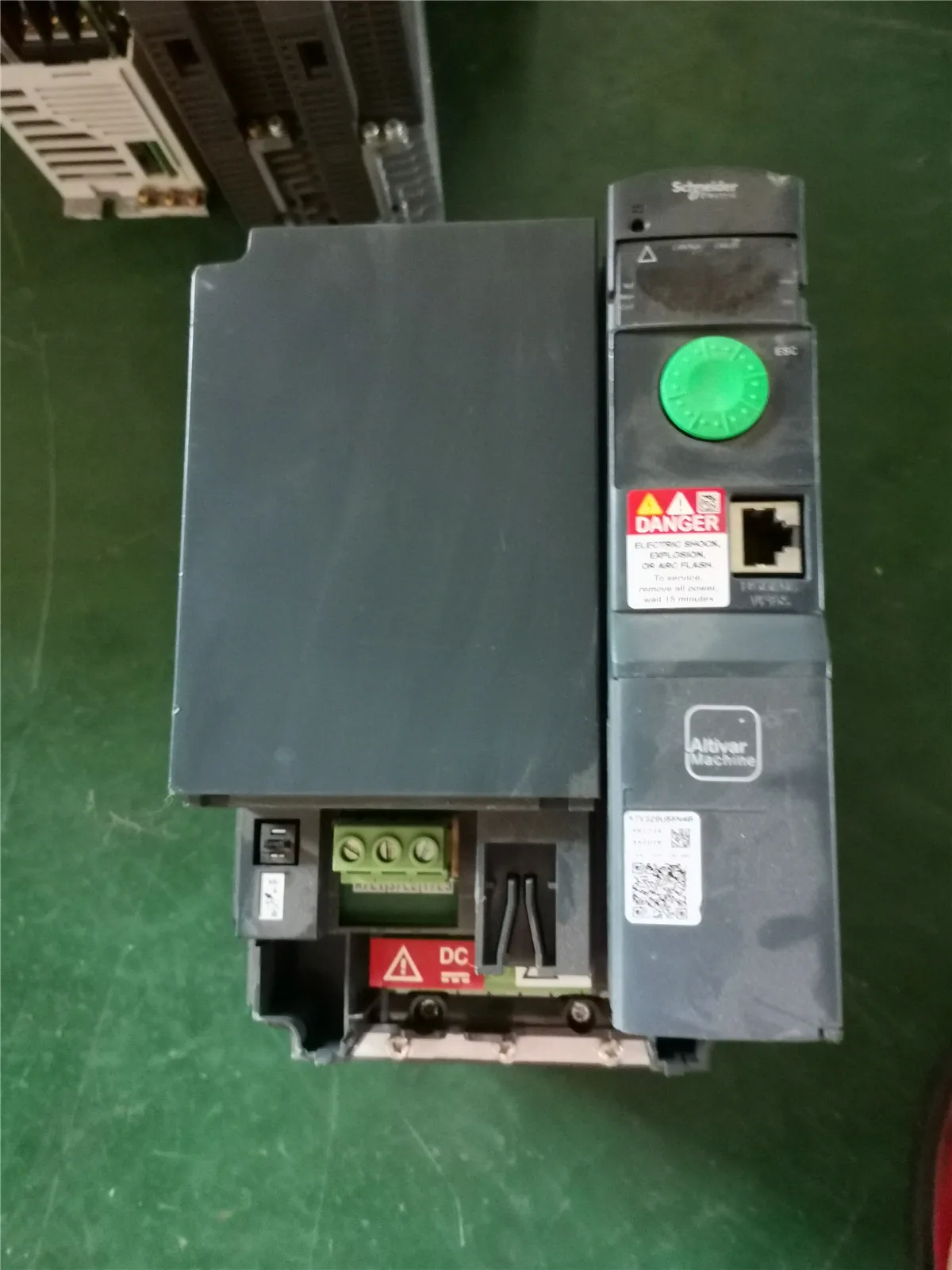 

ATV320U55N4B 5.5kw inverter , used one , 85% appearance new , 3 months warranty , fastly shipping