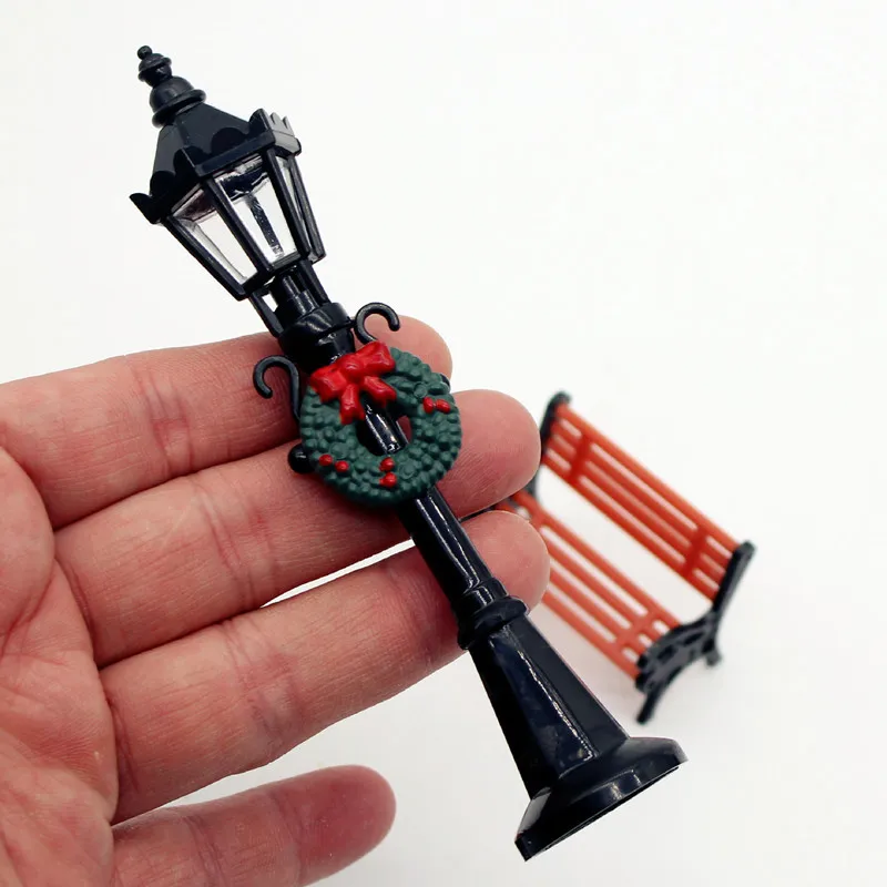 

Пластиковый декоративный рождественский фонарь