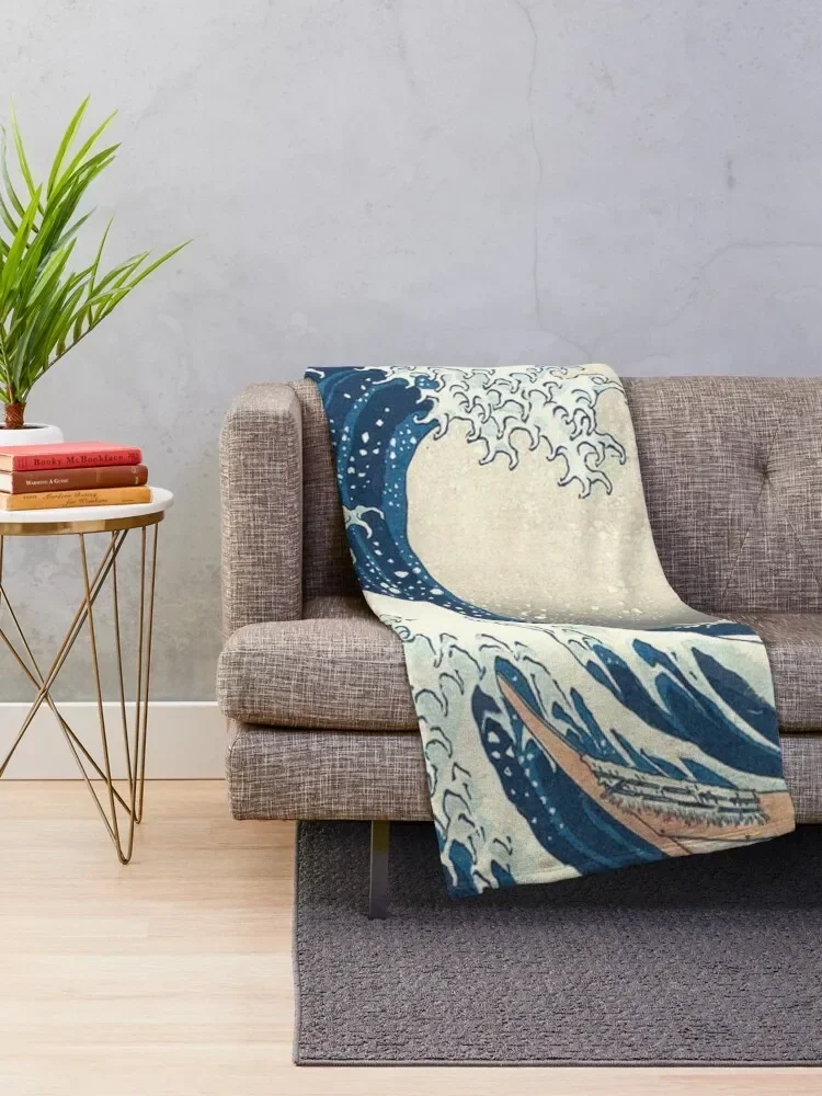 The Great Waveoff Kanagawa от японского художника Hokusai плед одеяло декоративный диван