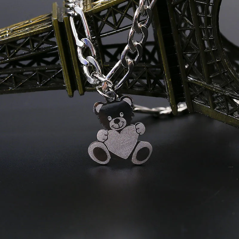 

Fashion Cartoon Love Teddy Bear Necklace Hip Hop Simple Animal Silver Figaro Chain Jewelry Boyfriend's Birthday Gifts