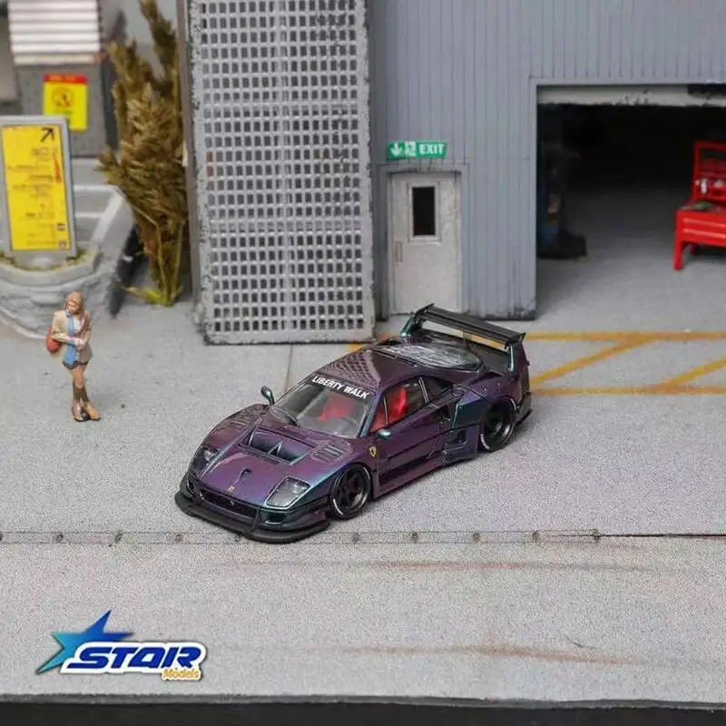 Фото STAR 1:64 LBWK F40 Ice Blue Maggic Фиолетовая модель автомобиля Соберите миниатюрные игрушки с открытым капюшоном, литой под давлением №4