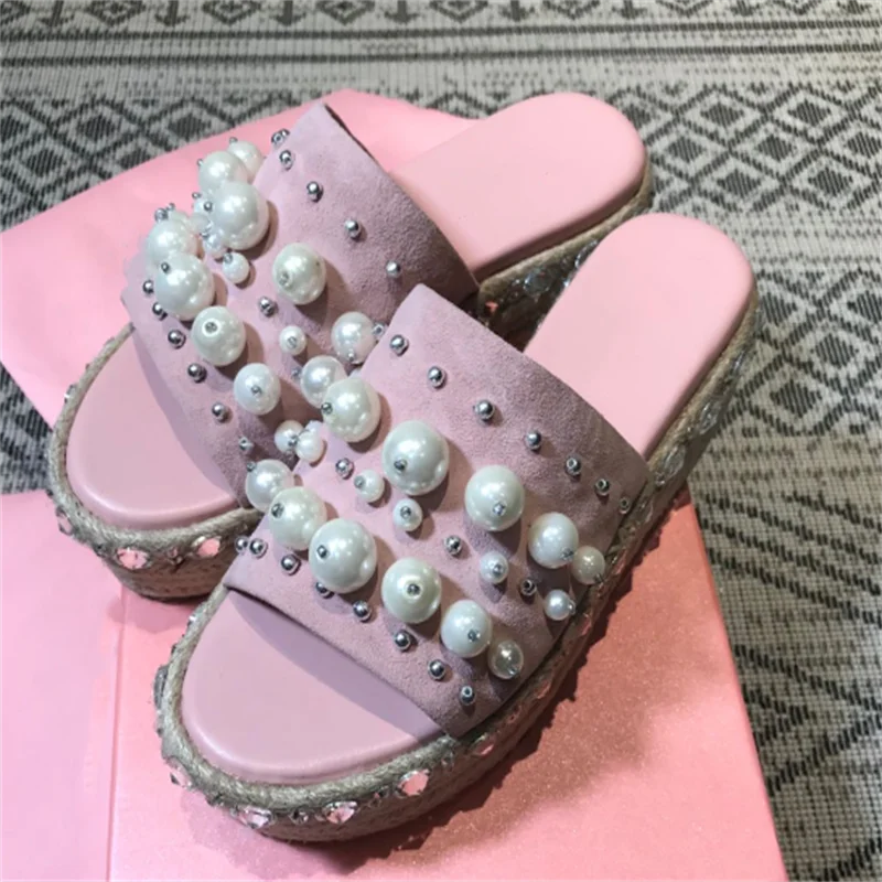 

Lovely Women Slippers Outdoor Thick Sole Slides Beach Open Toe Summer Shoes Female Flip Flops Beach Pearl Slipper Ladies