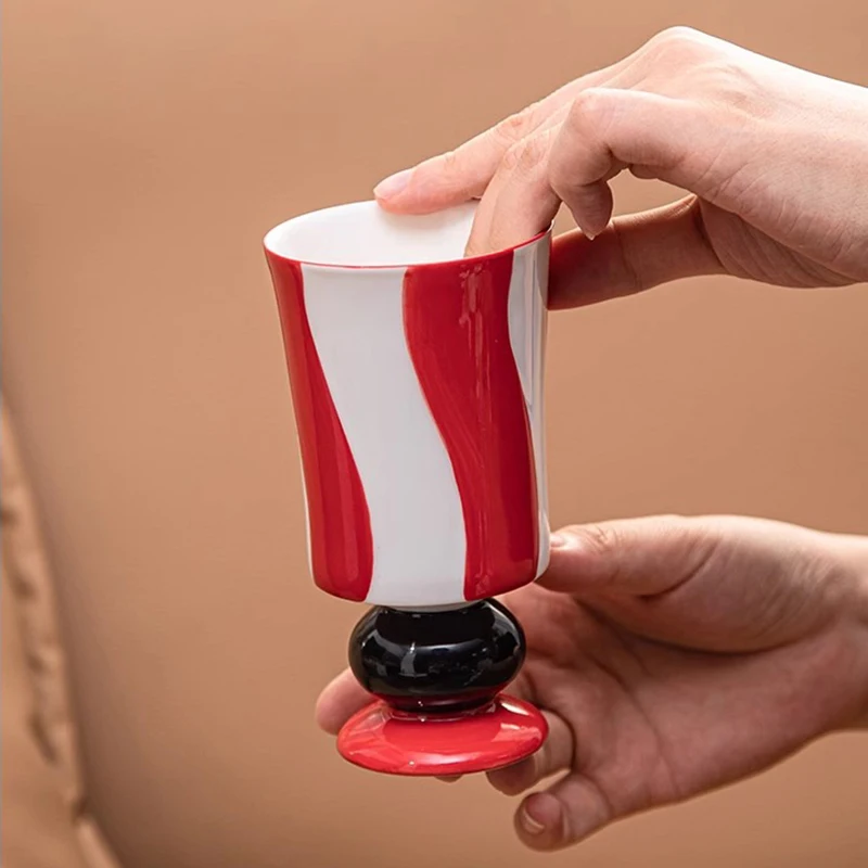 

Керамическая кружка French