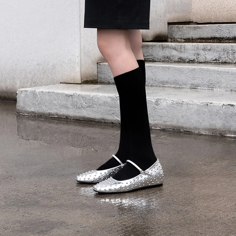 Женские балетки с заклепками из натуральной кожи Туфли Мэри Джейн в стиле ретро