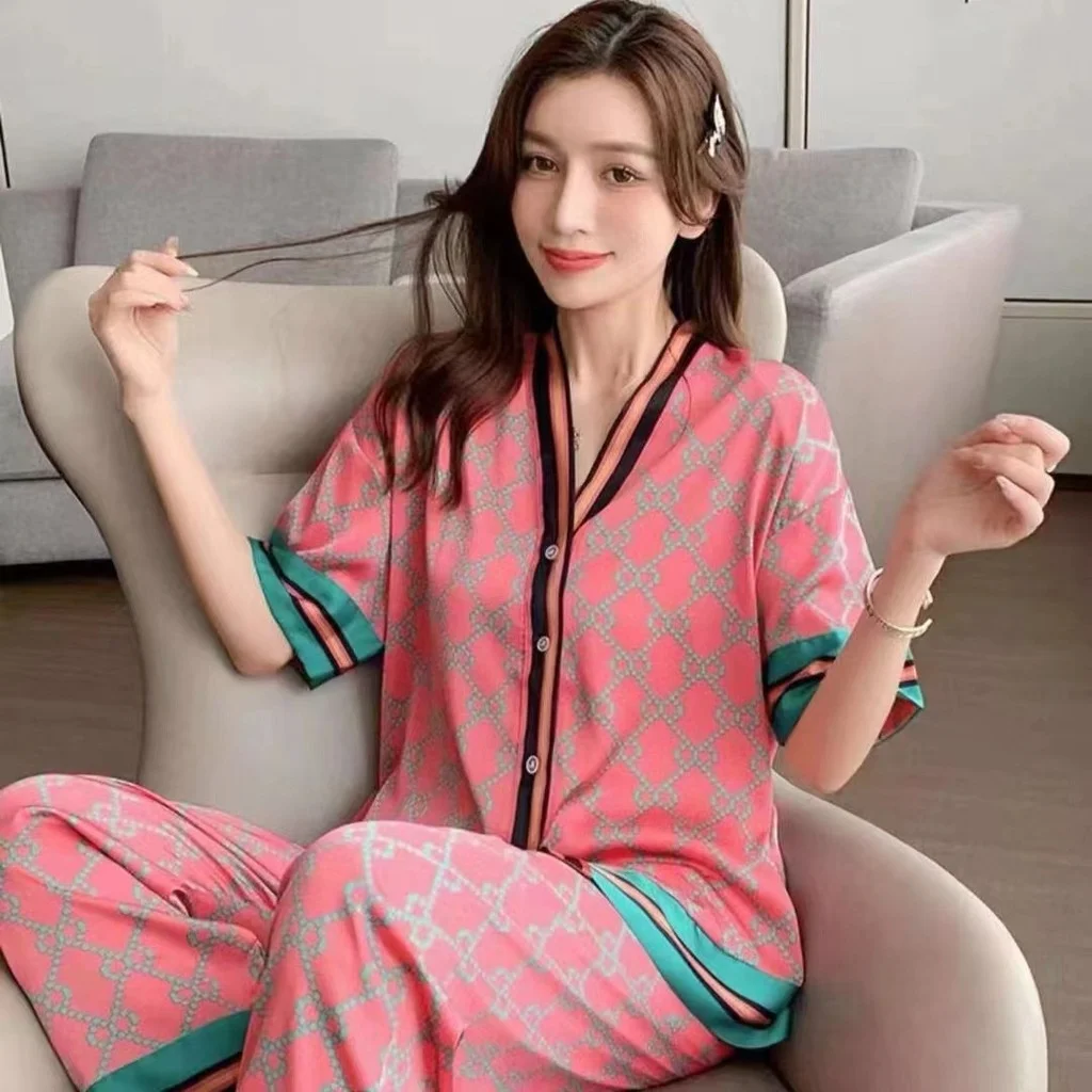 15 Best Silk Pajamas For Women 2023