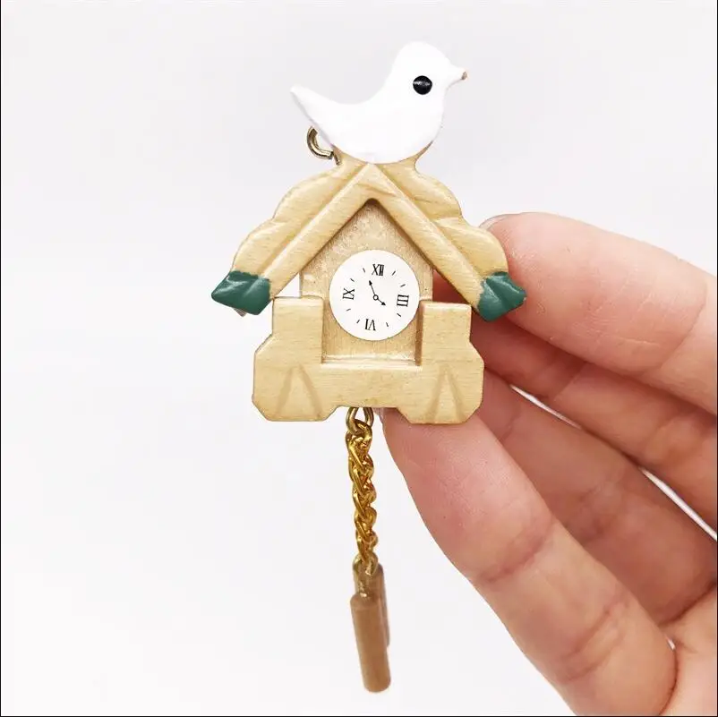 

1:12 Cute MINI Dollhouse Miniature Adornment Wall clock