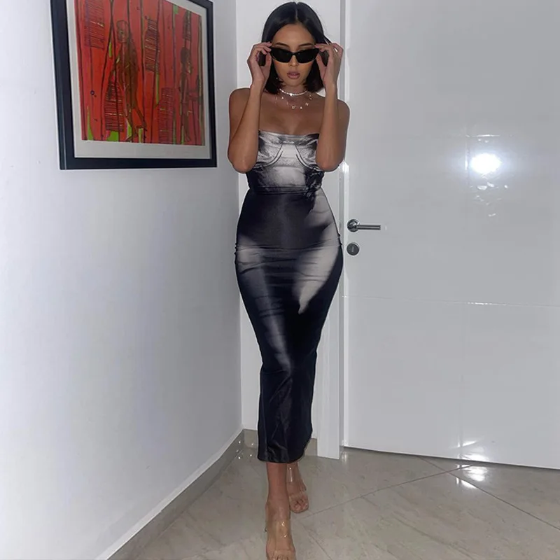 

Summer Dress Women 2022 Explosive Long Traf Spice Girl Style Casual Pop Print Low-cut Halter Black and White Gradient Dress