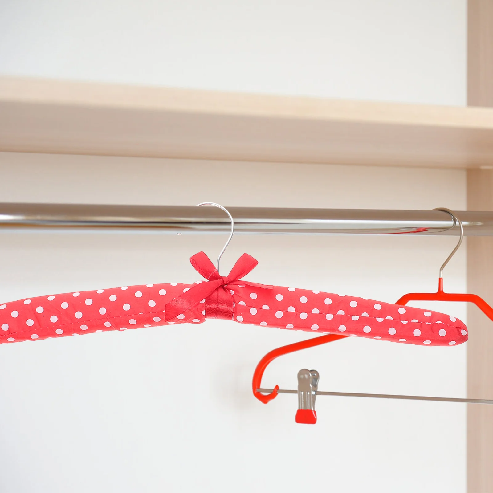 

Hangers Clothes Hanger Padded Coat Wedding Wood Suit Satin Cloth Nonlaundry Clothing Dress Wooden Closetsweater Sweaters Rack
