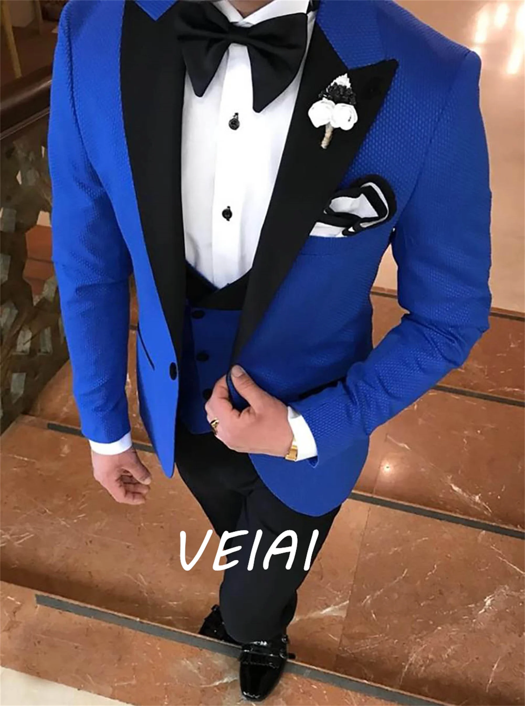 

Men's Suit Leisure Blue Suit 3 Pieces Double-breasted Vest Lapel Tuxedos Groomsme For Wedding ,Party (Blazer+Vest+Pants)