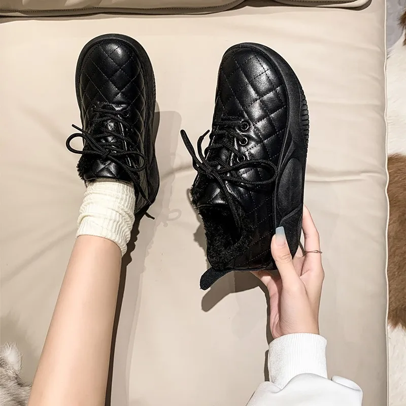 

Новинка 2022, стильная верхняя одежда, женские ботинки на плоской подошве, зимние плюшевые теплые туфли для ленивых, шерстяные Повседневные Л...