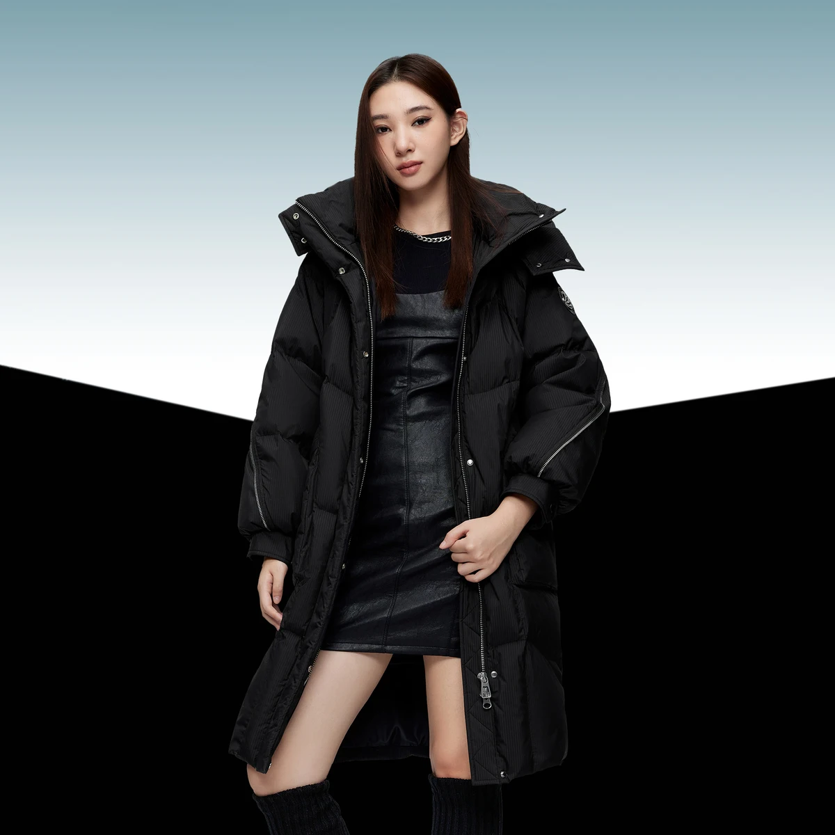 Женская пуховая куртка BOSIDENG