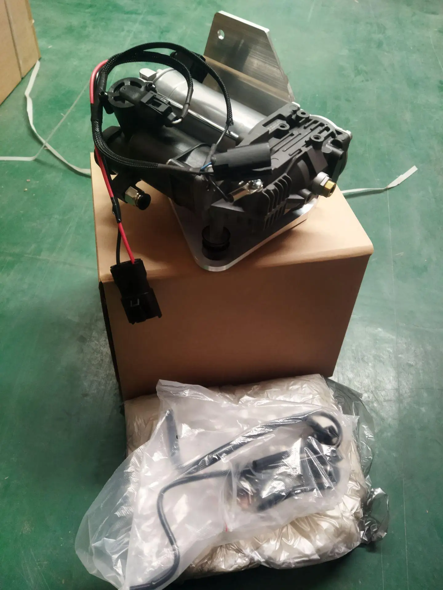 

AP03 новый воздушный компрессор типа AMK, насос и реле для Land Rover Discovery LR3 LR4 Range Rover Sport 6H2219G525BE LR023964