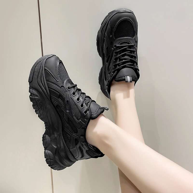 

Soft Leather Thick Soled Pop Daddy's Shoes Women's Spring and Autumn New Korean Version Versatile Student Leisure Sports Shoes