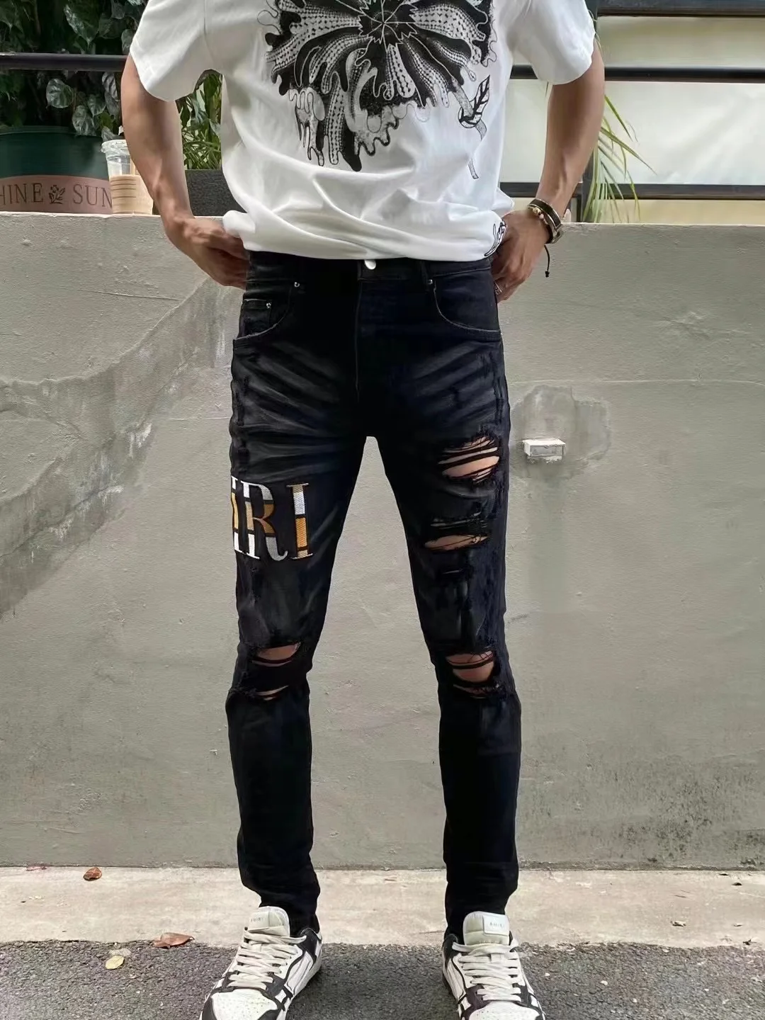 Summer Leather Embroidered Word Art Jeans Men Hole Casual Slim Cotton Stretch Scratches Bleached Scraped Feet Pencil Pants Tight