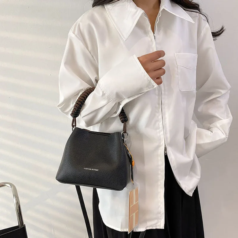 Solid Color Leather Buns Mother Single Shoulder Bags Personality Originality Weave Handle Crossbody Bags for Women Bucket Bag