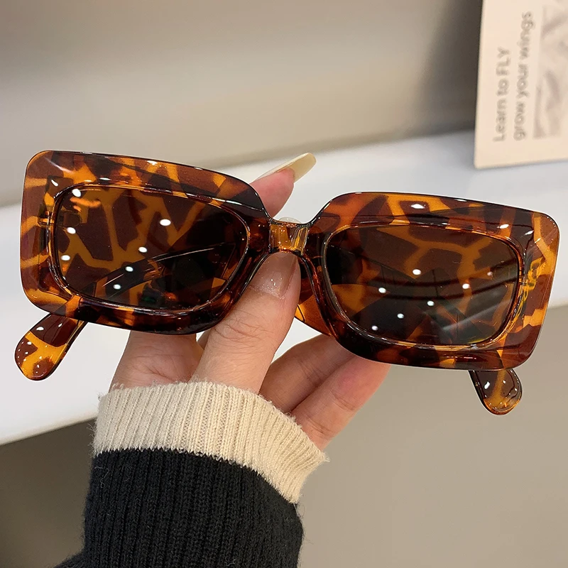 Современные новые нестандартные солнцезащитные очки в полной оправе Популярные