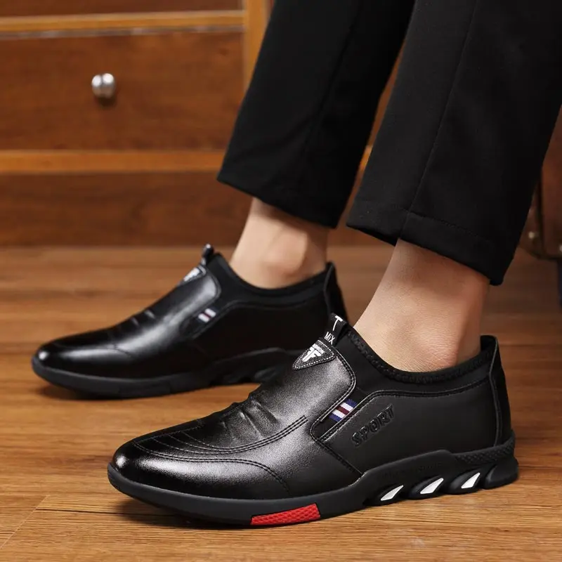 

lightweight men sports shoes sport running espadrilles 2022 new slip-ons elderly sneakers camouflage summer temis