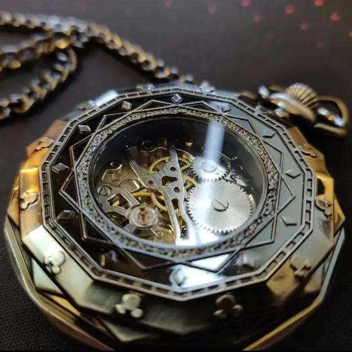 Retro Bronze Steampunk Men Mechanical Hand-wind Pocket Watch Hollow Roman Dial Skeleton Clock Waist Chain Pocket Watch Gift 2023