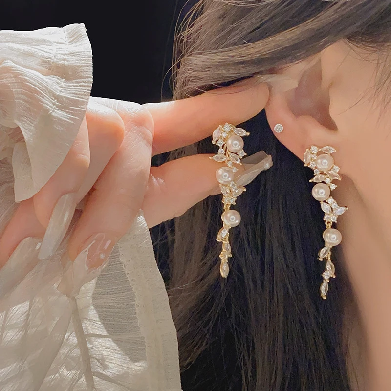 Модные длинные серьги-подвески с искусственным жемчугом и кристаллами для