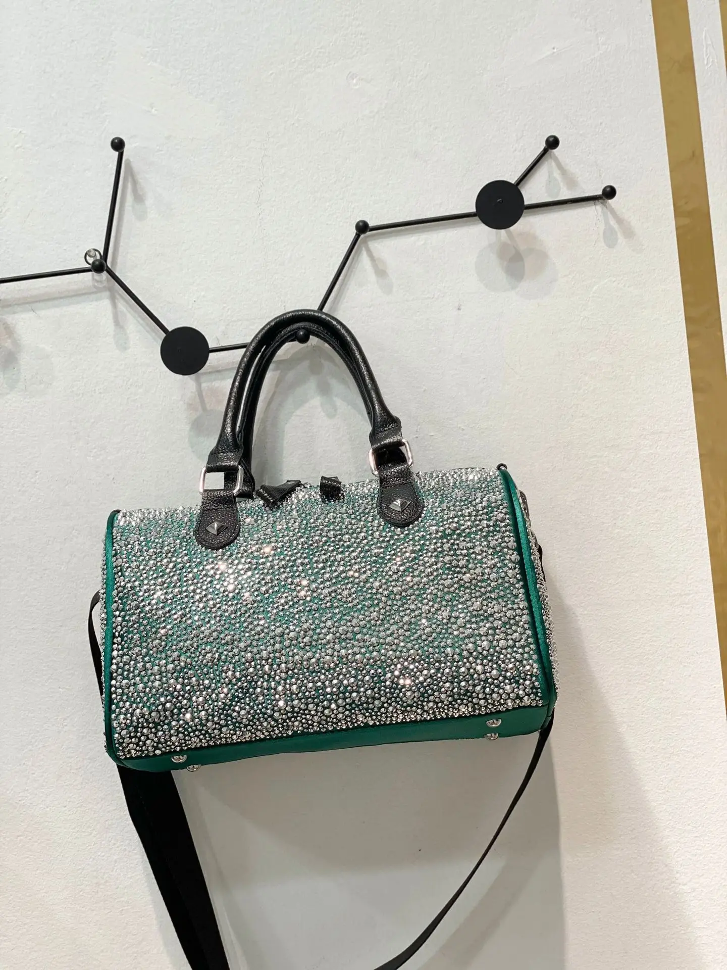 European And American Trendy Diamond Sequin Bag New Womens Large-capacity Single-shoulder Messenger Bag Casual Versatile Handbag