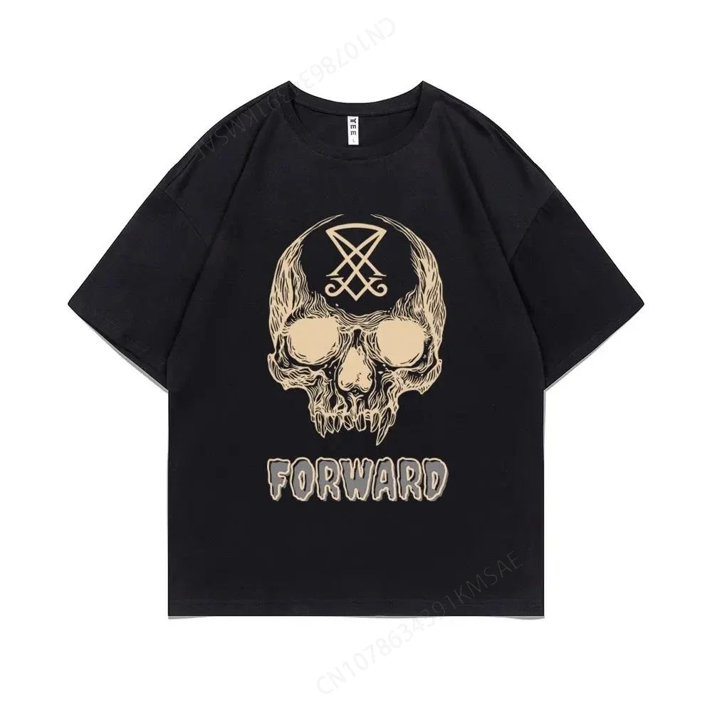 Движущаяся группа наблюдения за скелетом модная классическая уличная одежда