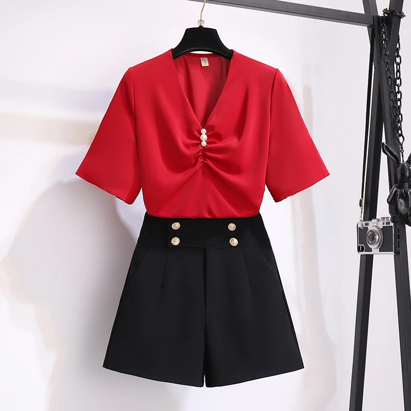 

Летний женский спортивный костюм с V-образным вырезом, топ с коротким рукавом и шорты, комплект из 2 предметов, женские повседневные винтажны...