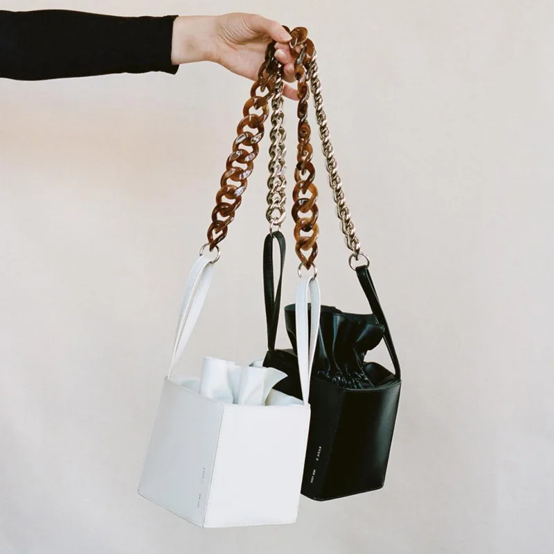 

New Trendy Fashion Box Pures and Bags Thick Chain Portable Drawstring Small Bucket Ladies Bags Handbag Square Box Women's Bags