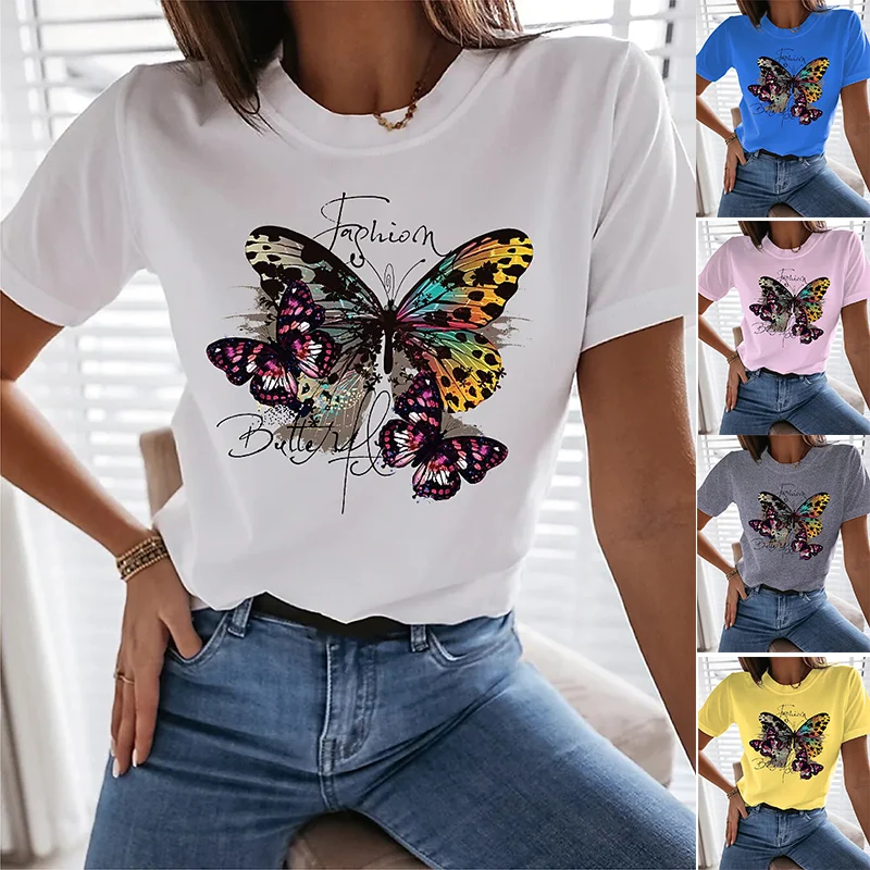 

Женская футболка с принтом бабочки, базовая футболка большого размера с круглым вырезом и текстовым принтом бабочки, голубого и белого цвет...