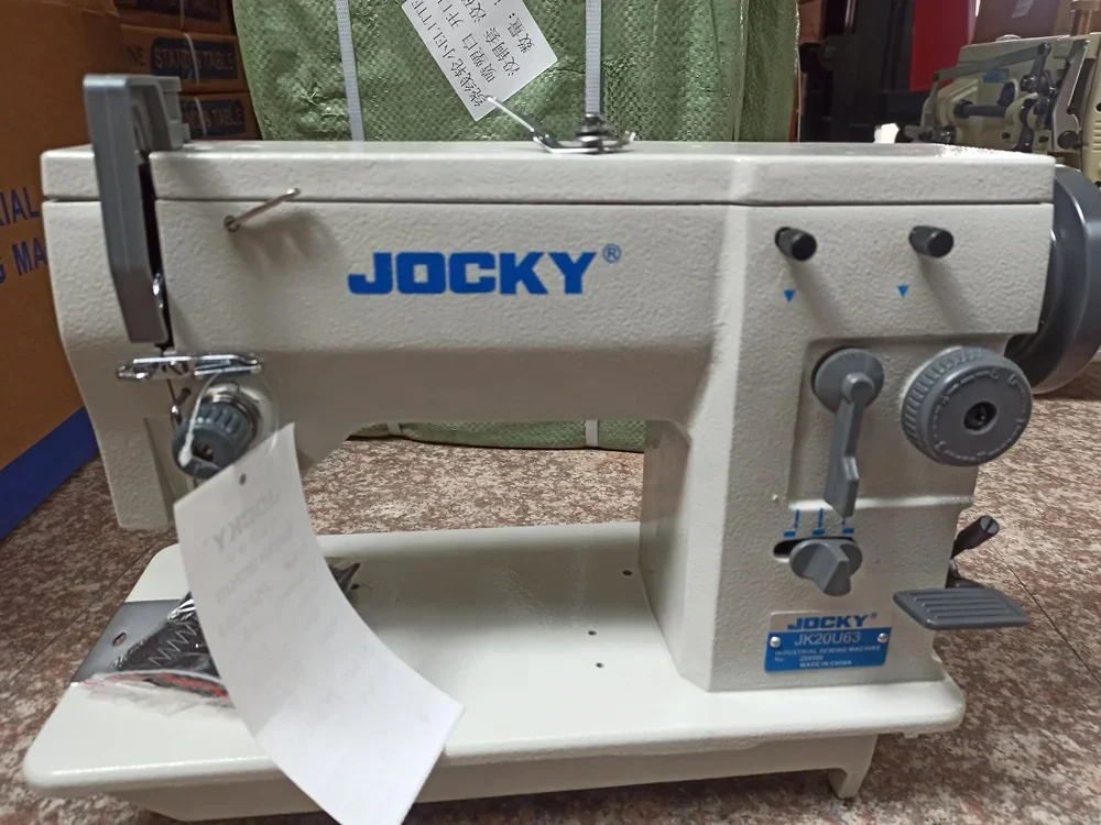JOCKY JK20U63 Промышленная швейная машина Zigzag Zig Zag 20u Оборудование для одежды