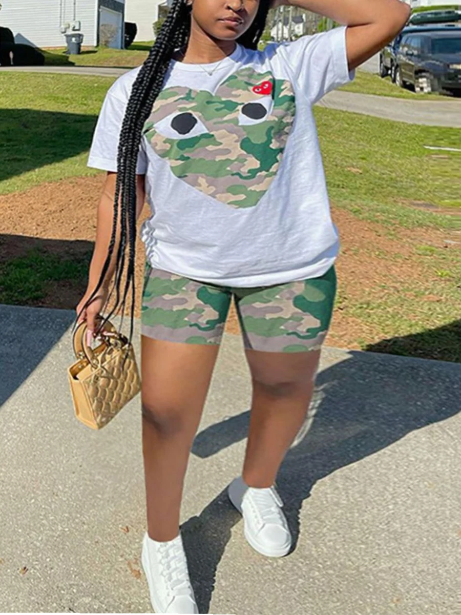 LW Plus Size Shorts Set Heart Camo Print Shorts Set summer Short Sleeve Tshirt+Shorts 2Pcs set Sports Casual Suit Women Clothing