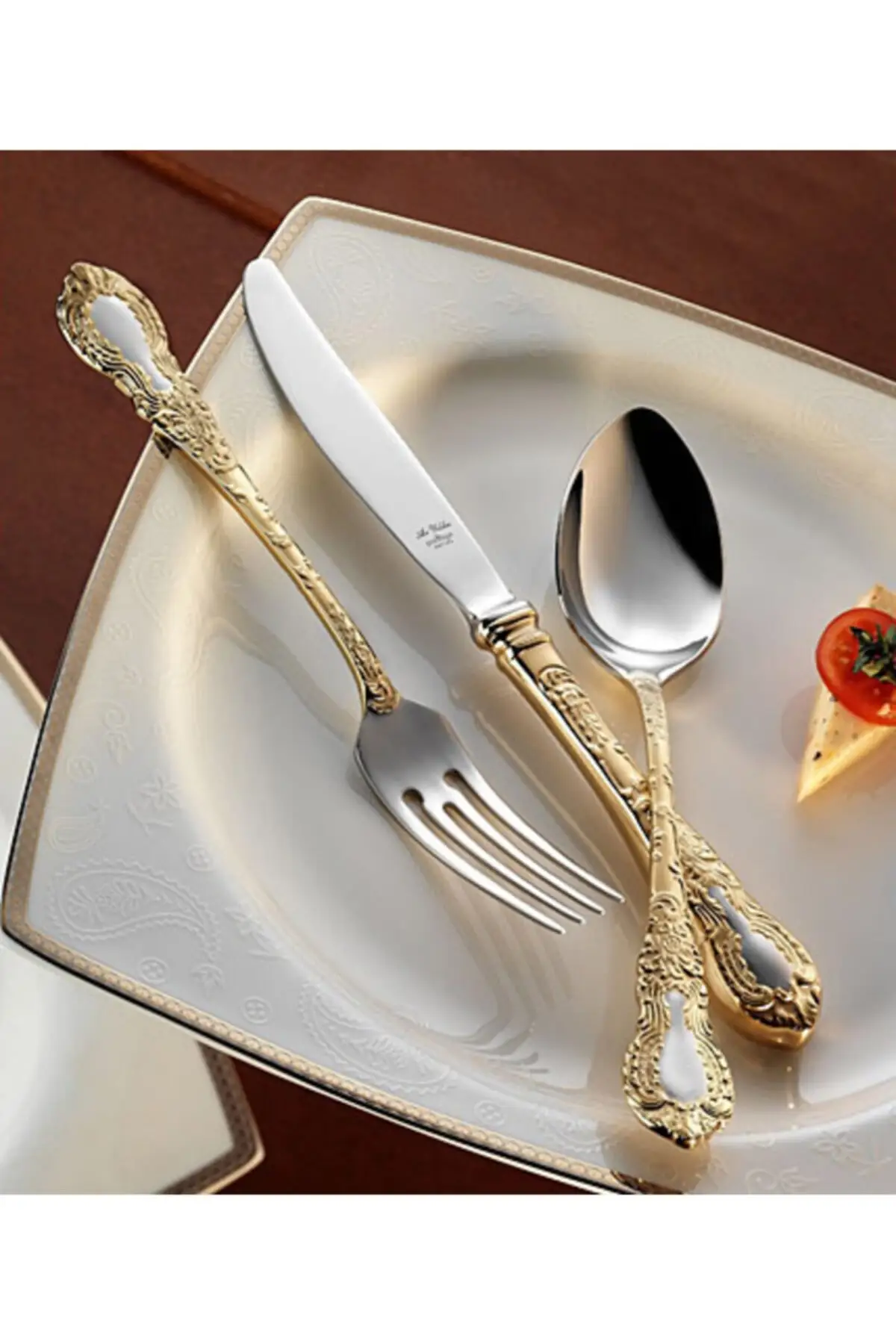 

Çırağan Prestige Full House Gold 89 Piece Cutlery Suit
