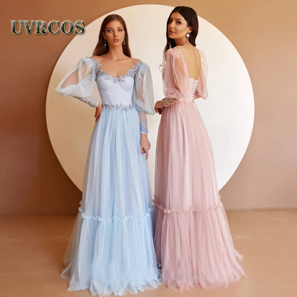 

UVRCOS Stunning Aline Sweetheart Dotted Evening Dresses Prom Appliques Dubai Celebrity Girl Graduate Party Robes De Soirée