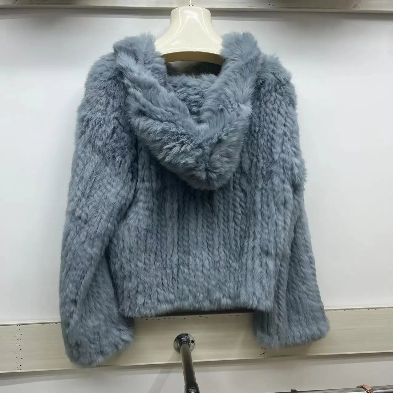 

Autumn Winter Women Natural Fur Jacket 100% Quality Streetwear Hooded Flare Sleeves Loose Manual Weave Real Rabbit Fur Coat New