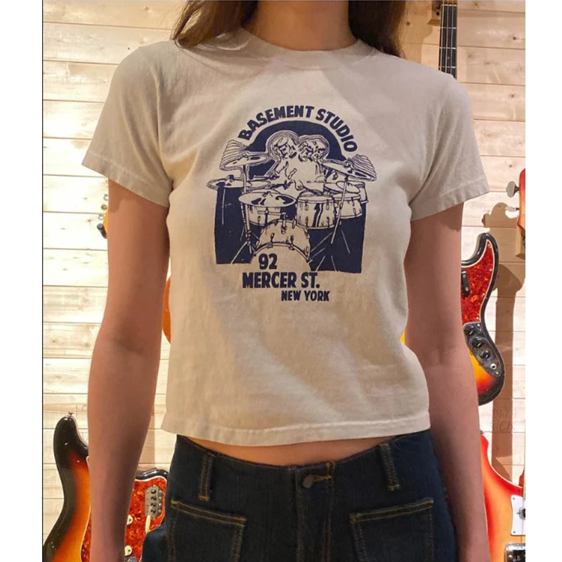 

Женская футболка с коротким рукавом и круглым вырезом, в стиле ретро