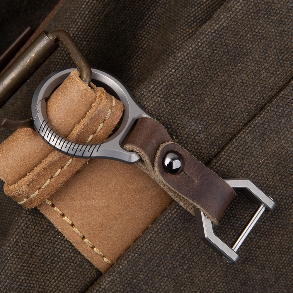 

Outdoor Tool Titanium Alloy Leather Waist Belt Buckle Keychain Car Pendant EDC Sport Tool Men Women Luxury High-end Gifts