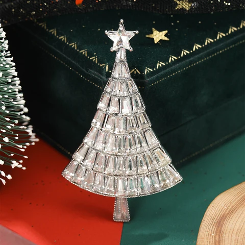 Рождественская брошь в форме рождественской елки со стразами для женщин, унисекс, стеклянные булавки с растениями, украшение для вечеринки, аксессуары для одежды