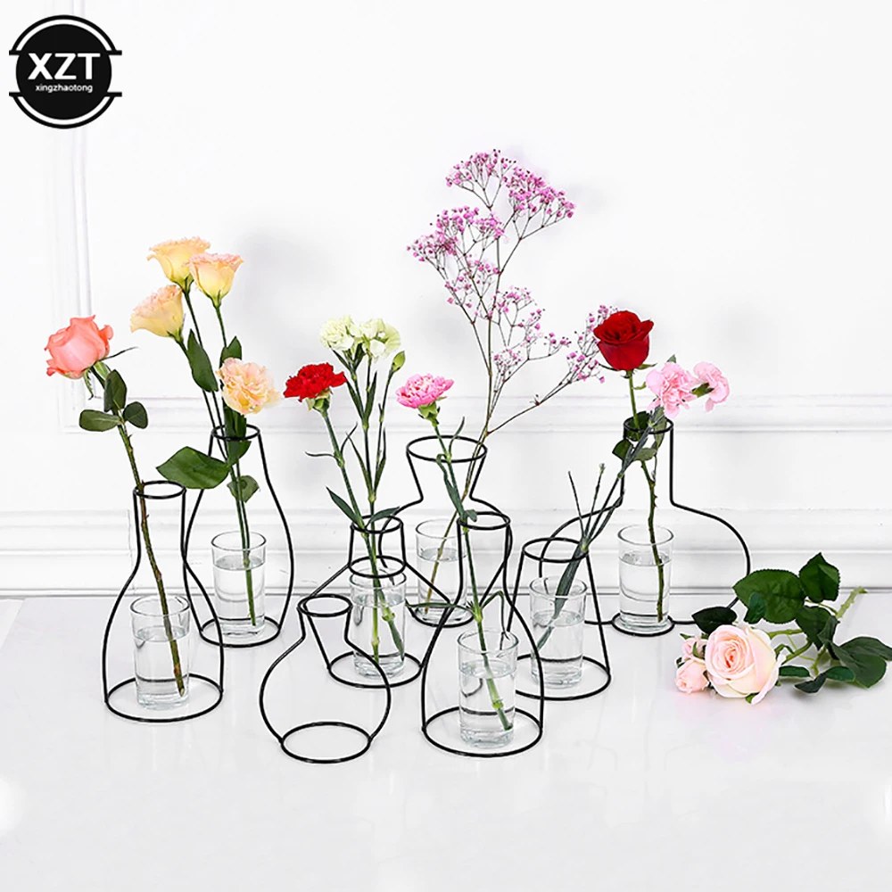 

Retro Iron Line Vases Home Garden Decorations Metal Plant Holder Flowerpot Nordic Styles Room Office Table Flower Vase Decor