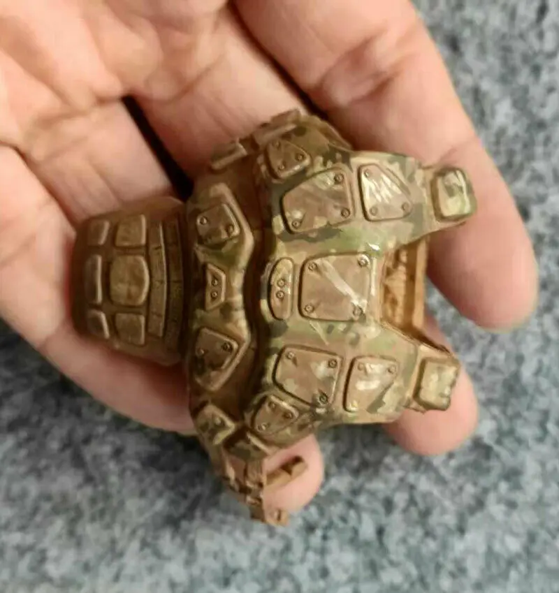 

1/12 Scale Soldier Accessories Chest Hanging Model for 6" Body Figure Doll